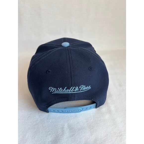RARE 90s style Sharktooth Memphis Grizzlies Mitchell & Ness snapback hat blue - Picture 8 of 8